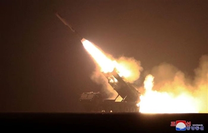 Triều Tiên phóng 4 tên lửa hành trình chiến lược