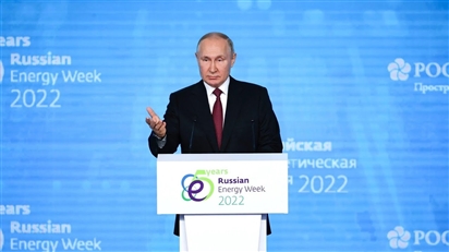 Tổng thống Putin và Gazprom ''hé mở'' cửa sổ năng lượng mới?