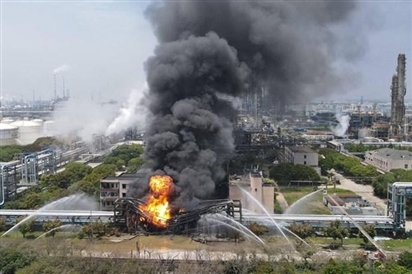 Trung Quốc đóng cửa nhà máy hóa dầu ở Liêu Ninh sau vụ nổ kinh hoàng