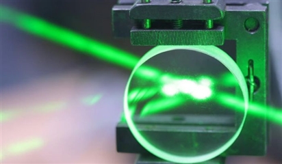 Loại keo siêu rẻ của Trung Quốc có thể vô hiệu hóa vũ khí laser giá triệu USD