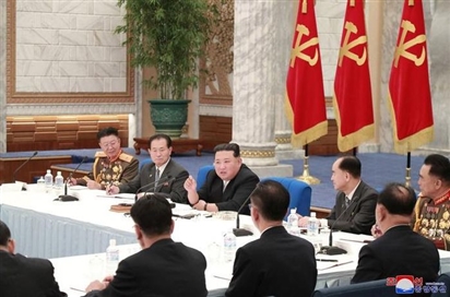 Ông Kim Jong-un bất ngờ triệu tập tướng lĩnh