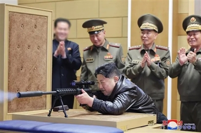 Ông Kim Jong Un đích thân thị sát doanh nghiệp quốc phòng