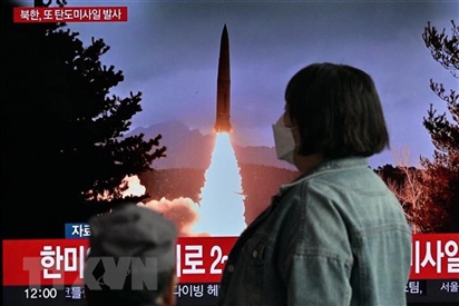 Hàn - Nhật phản ứng sau vụ phóng tên lửa mới của Triều Tiên