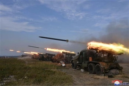 Triều Tiên tiếp tục tập trận bắn đạn thật, cảnh báo sẵn sàng khai hỏa nếu bị khiêu khích