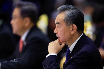 Ông Vương Nghị hủy gặp ngoại trưởng Nhật Bản sau tuyên bố của G7