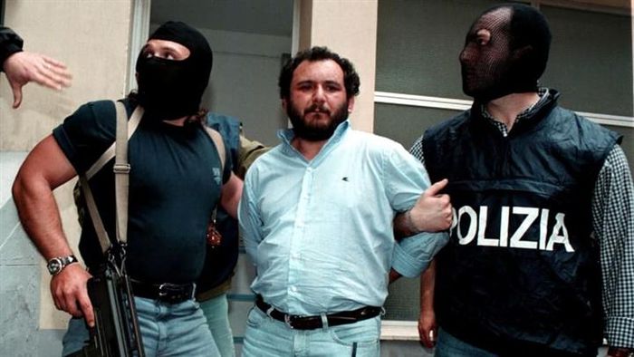 Tên đồ tể mafia giết người không chớp mắt và ''công xưởng chết chóc'' ở Italia