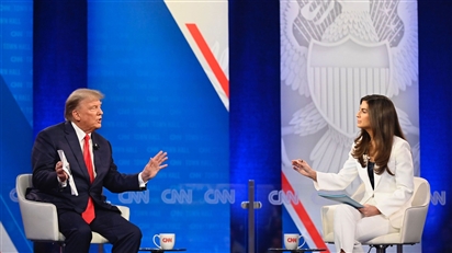 ''Món quà trời ban'' cho ông Trump