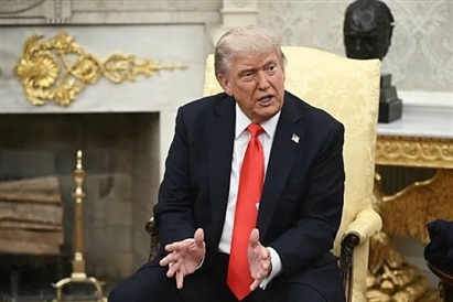 Phản ứng của ông Trump khi được hỏi thời điểm áp đặt trừng phạt khắc nghiệt Nga