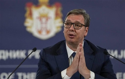 Serbia cam kết không gia nhập NATO