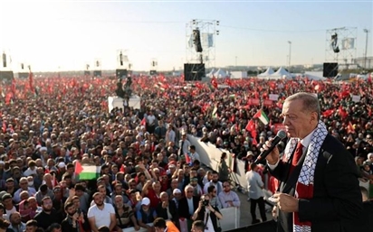 Tổng thống Erdogan nói Thổ Nhĩ Kỳ sắp tuyên bố Israel là ''tội phạm chiến tranh''