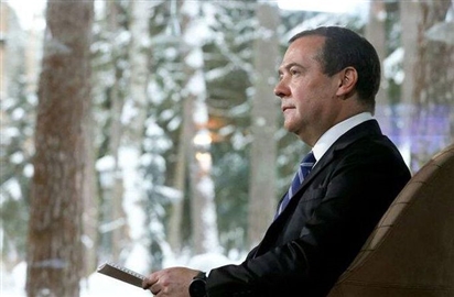 Ông Medvedev thẳng thừng cảnh báo Ukraine