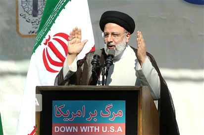 Tổng thống Mỹ tuyên bố sẽ ''giải phóng'' Iran, Tehran lên tiếng phản bác
