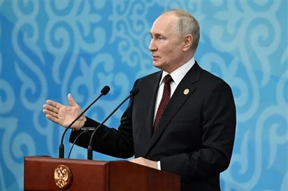 ''Bắn tín hiệu'' tới phương Tây, Tổng thống Putin nói Nga có mối quan hệ êm đẹp với quốc gia Tây Á này