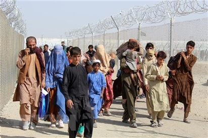 Mỹ đưa 20.000 người Afghanistan sơ tán tới các căn cứ quân sự