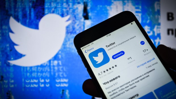 Cơ quan giám sát thông tin Nga dừng một phần biện pháp phạt Twitter