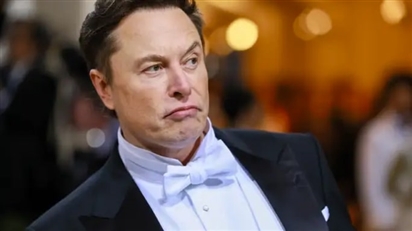 Tỉ phú Elon Musk giải thích việc ''quay xe'' với Ukraine