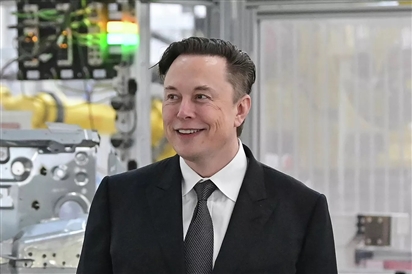 Tỷ phú Elon Musk 'quay xe' về vấn đề Ukraine