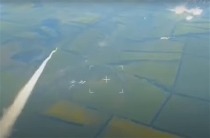Video: UAV ''Đại bàng biển'' của Nga né tên lửa Ukraine chỉ cách vài cm