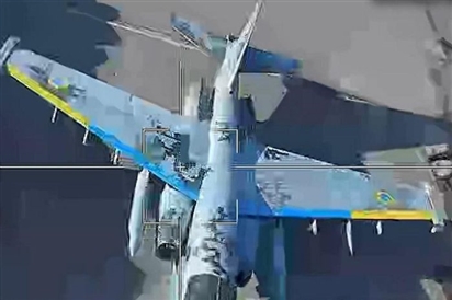 Video UAV Lancet Nga tập kích chiến cơ Su-25 Ukraine