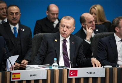 Nỗ lực mở rộng NATO gặp khó, Phương Tây tìm cách thuyết phục Thổ Nhĩ Kỳ