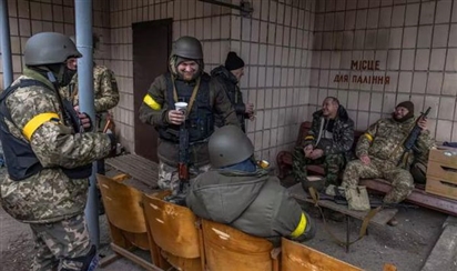 Một nhóm lính Anh sang Ukraine tham chiến?