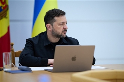 Ông Zelensky tiếp tục đề xuất gặp ông Putin, Mỹ sẽ tập trung vào Ukraine