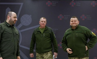 Tổng tư lệnh quân đội Ukraine chỉ trích việc tuyển thêm quân, tiếp tục lộ bất hòa với Tổng thống