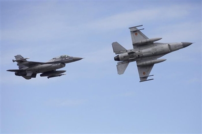 Ukraine đàm phán mua nhiều máy bay chiến đấu của phương Tây