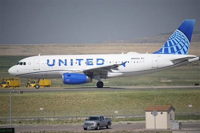 Mỹ: Hãng hàng không United Airlines tránh không phận Afghanistan