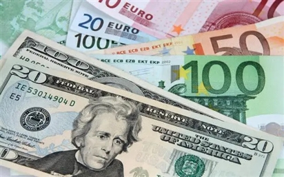USD tăng mạnh trong khi euro giảm sâu do ''tai họa'' khí đốt