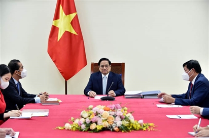 Thủ tướng đề nghị COVAX ưu tiên phân bổ nhanh số lượng vaccine đã cam kết cho Việt Nam