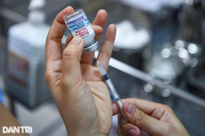 Thực hư việc Bình Dương để 149.000 liều vắc xin Moderna hết hạn?