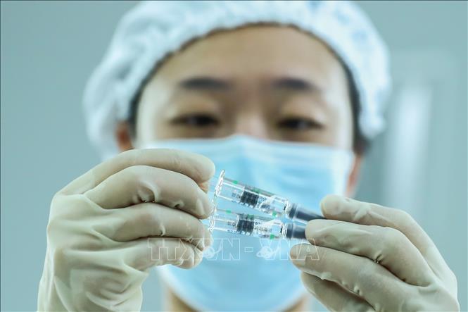 Trung Quốc đang nghiên cứu và phát triển 71 loại vaccine phòng COVID-19