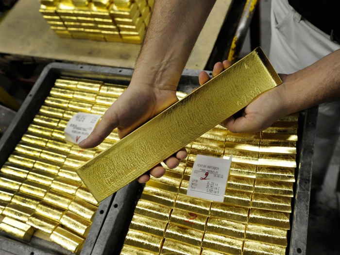 Giá vàng hôm nay 19/4: Trung Quốc mua gom, giá vàng vững đỉnh 4 tuần