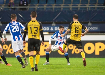 BLV Hà Lan: 'Văn Hậu sẽ không chơi cho Heerenveen vào mùa tới'