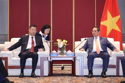 Thủ tướng đề nghị ngân hàng hàng đầu Trung Quốc tham gia trung tâm tài chính quốc tế tại Việt Nam