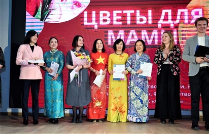 Giao lưu ca nhạc Nga-Việt nhân Nhân kỷ niệm ngày Quốc tế Phụ nữ tại Moskva
