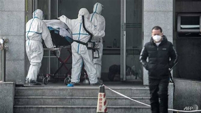 Trung Quốc có ca tử vong thứ 4 vì virus viêm phổi lạ, WHO họp khẩn