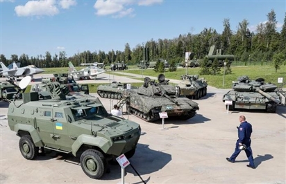 Nga trưng bày vũ khí phương Tây thu được từ Ukraine ở Army-2023