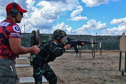 Xem binh sĩ Việt Nam thi đấu môn ''Xạ thủ chiến thuật'' tại Army Games