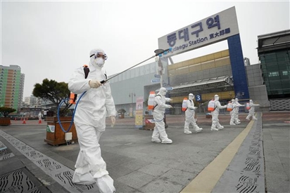 Hàn Quốc có thêm 594 ca nhiễm virus SARS-CoV-2, đưa tổng số lên 2.931 ca