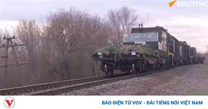 Cận cảnh đoàn tàu bọc thép vũ trang hạng nặng của Nga tại Ukraine