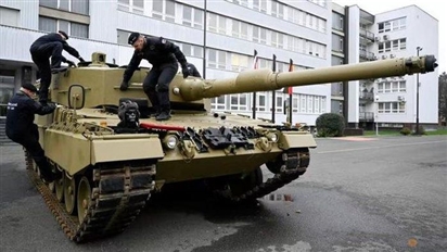 Mỹ sẽ cung cấp xe tăng chiến đấu chủ lực M1 Abrams cho Ukraine