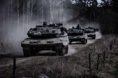 Thụy Điển xác nhận xe tăng Stridsvagn 122 đã được đưa đến Ukraine
