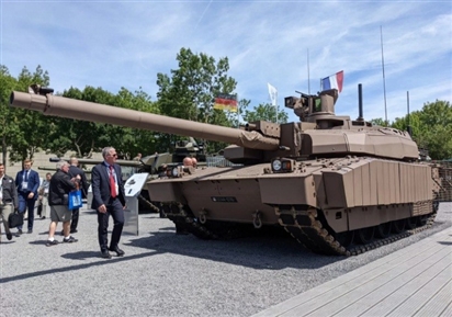 Mỹ không tin xe tăng mới của EU