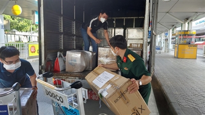 Trung tâm Nhiệt đới Việt - Nga Tăng cường lực lượng hỗ trợ xét nghiệm ở Bình Dương