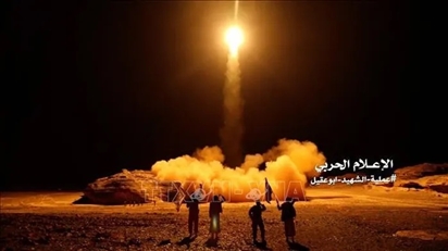 Lực lượng Houthi ở Yemen tuyên bố sở hữu một tên lửa siêu vượt âm