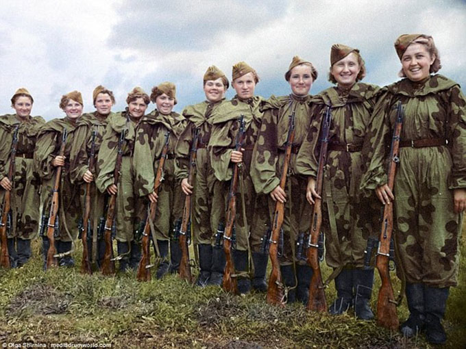 Những nữ xạ thủ bắn tỉa xinh đẹp của Liên Xô